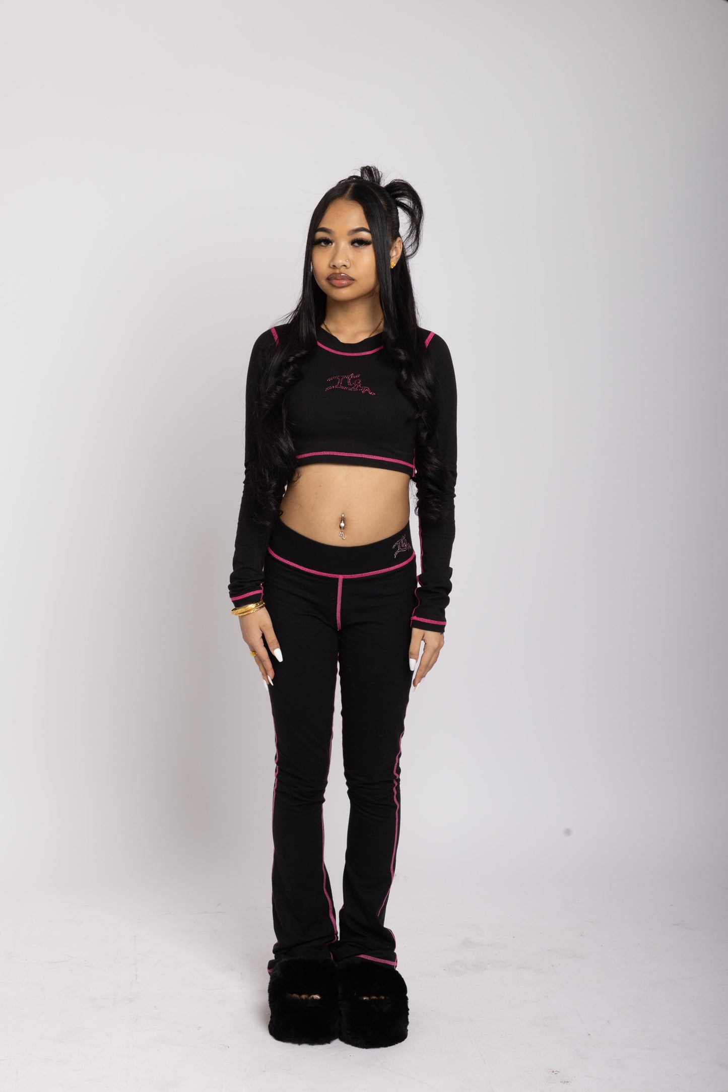 ESSENTIAL RHINESTONE LOGO TEE